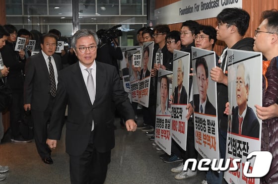 청와대 민정수석실 공직기강비서관으로 내정된 최강욱 변호사 /사진=뉴스1