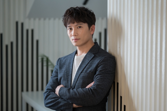 영화 '명당'의 지성 / 사진제공=메가박스플러스엠