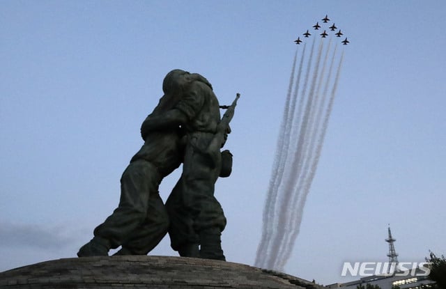 제 70주년 국군의 날 기념식은 역대 처음으로 저녁 시간대에 개최된다. / 사진=뉴시스