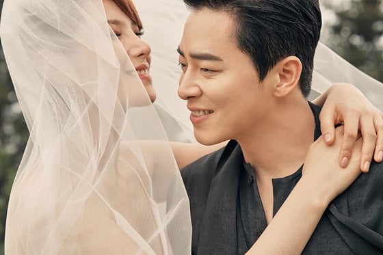 가수 거미, 배우 조정석 웨딩화보 /사진제공= JS컴퍼니, 씨제스 엔터테인먼트