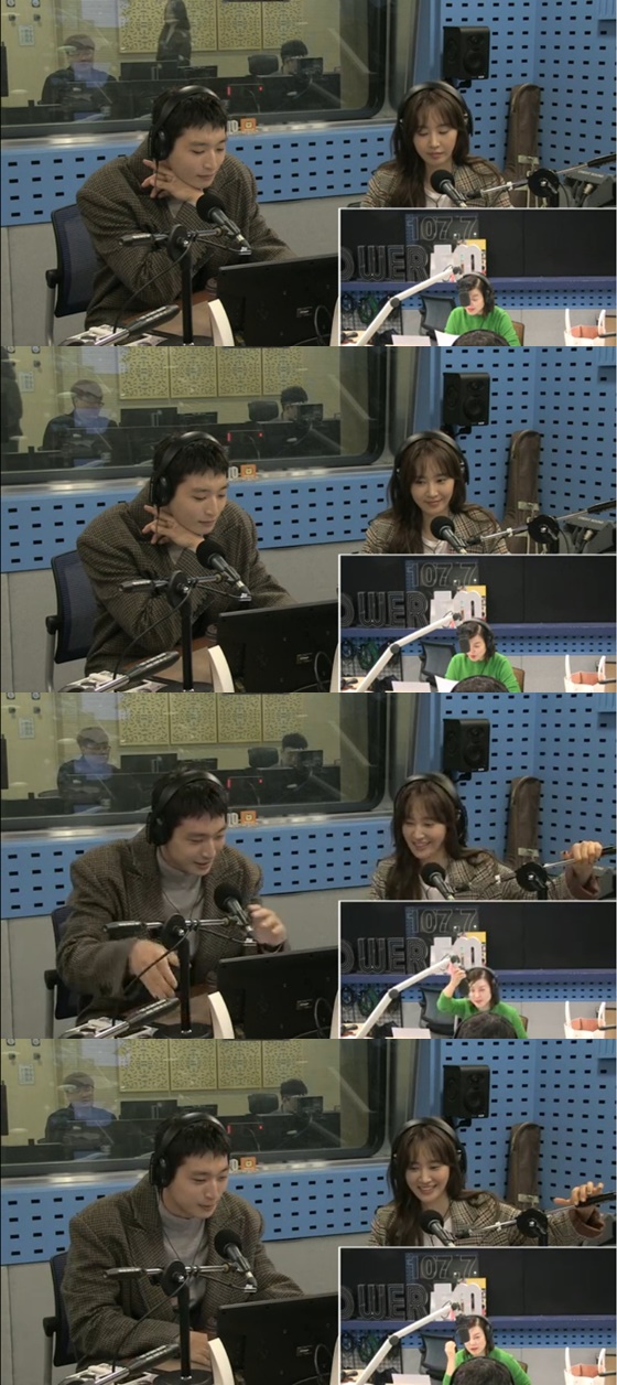 그룹 2AM 멤버 정진운(왼쪽), 걸그룹 소녀시대 멤버 유리 /사진=SBS 라디오 파워FM '최화정의 파워타임' 보는 라디오 방송화면 캡처
