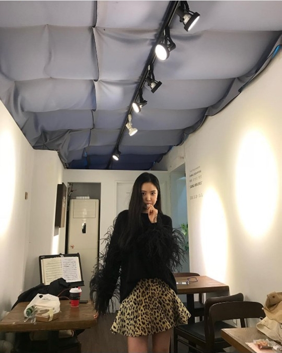/사진=손나은 인스타그램
