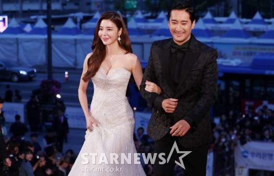 대종상 영화제 MC를 맡은 신현준 김규리 / 사진=김휘선 기자