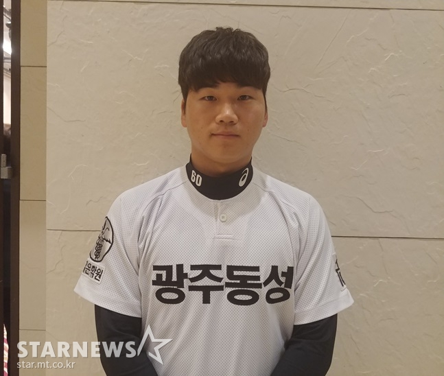 KIA 선수단 합류를 앞두고 있는 김기훈. /사진=김동영 기자