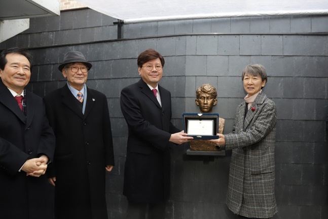 이상의집 재개관식 현장 사진. /사진=라이엇 게임즈 제공