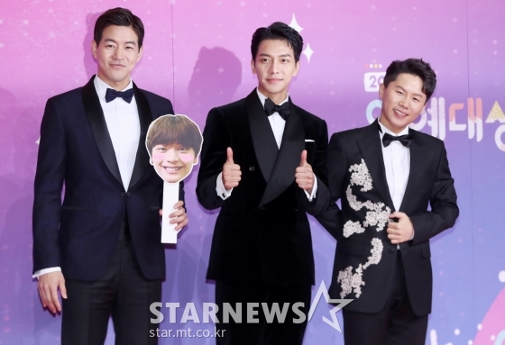 배우 이상윤, 이승기, 개그맨 양세형(왼쪽부터) /사진=김휘선 기자