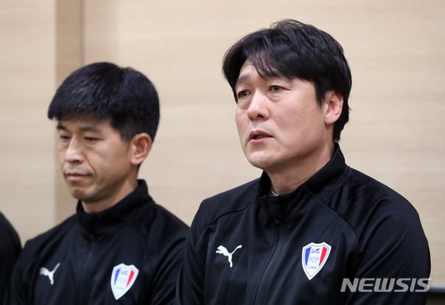 이임생 수원 삼성 감독(오른쪽).  /사진=뉴시스