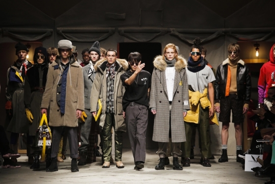 지난 9일 이탈리아 피렌체에서 개최된 삐띠워모(Pitti Immagine Uomo)에서 컨셉코리아(Concept Korea)에 참가한 비욘드클로젯(Beyond Closet)이 2019 FW 컬렉션을 선보이고 있다.