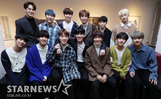 (왼쪽 위부터 시계방향) 세븐틴 멤버 민규, 승관, 버논, 디에잇, 우지, 정한, 준, 호시, 도겸, 에스쿱스, 디노, 원우, 조슈아 /사진=김휘선 기자