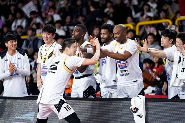 올스타전 라건아의 드림팀. / 사진=KBL 제공