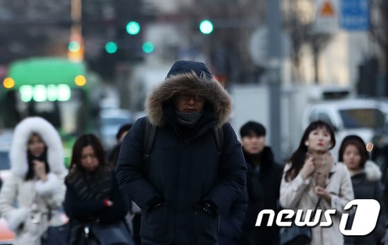 월요일인 21일은 중부지방을 중심으로 기온이 영하 10도 안팎으로 떨어지면서 다시 추위가 몰려오겠다. /사진=뉴스1