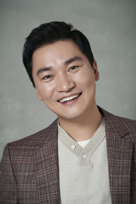 배우 조재윤/사진제공=FNC엔터테인먼트