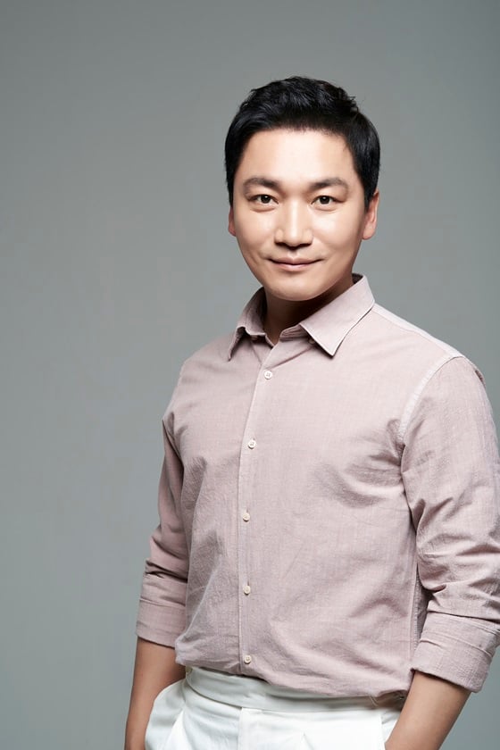 배우 조재윤/사진제공=FNC엔터테인먼트