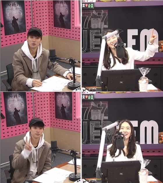 배우 박정민(왼쪽), 박선영 아나운서 /사진=SBS 파워FM '박선영의 씨네타운' 보는 라디오 방송화면 캡처