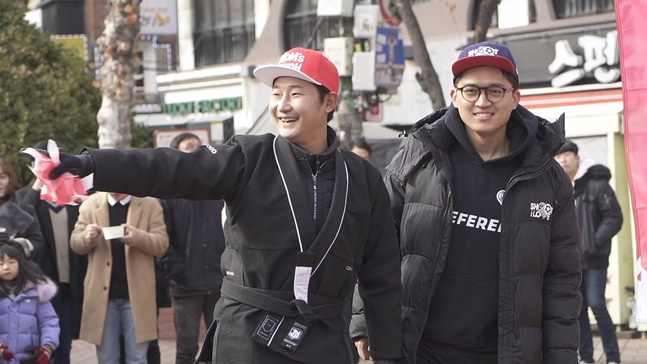 이천수(왼쪽).  /사진=H ENT