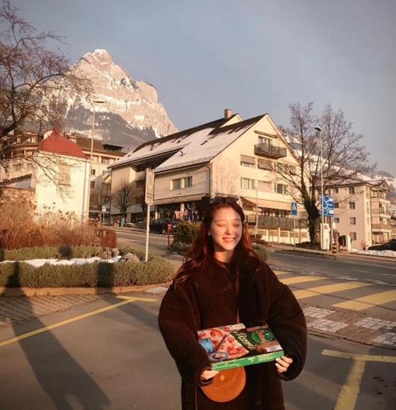 /사진=조우리 인스타그램