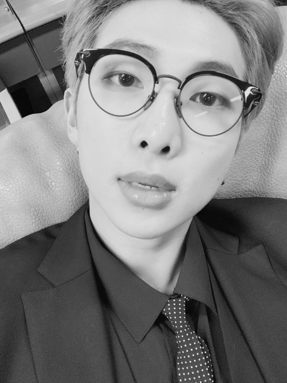 방탄소년단 알엠/사진=방탄소년단 공식 트위터
