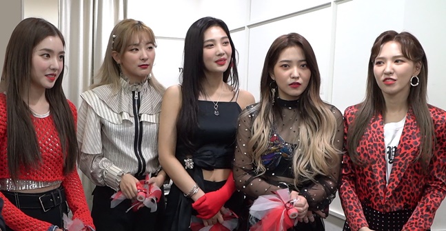 제기왕 이천수에 참여한 레드벨벳.  /사진=H ENT