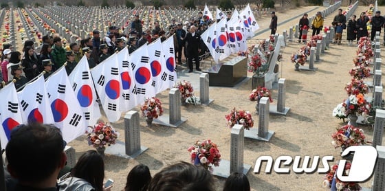 천안함 46 용사 묘역./사진=뉴스1