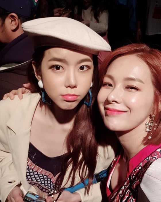 정하은(왼쪽), 채연 /사진=채연 인스타그램