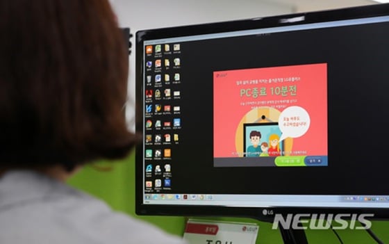 주52시간 근로제 계도기간 끝..위반 사업장은 처벌 /사진=뉴시스