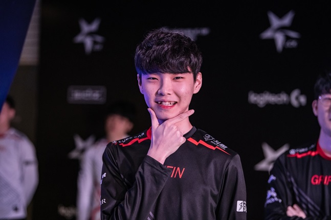 LCK 스프링 정규리그 MVP 및 미드 KDA 수상자 그리핀의 '쵸비' 정지훈. /사진=라이엇 게임즈 제공