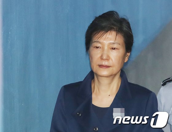 형 집행정지를 신청한 박근혜 전 대통령./사진=뉴스1