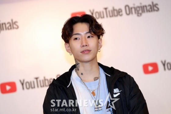 가수 박재범이 25일 오후 서울 중구 롯데호텔에서 열린 유튜브 오리지널 'Jay Park: Chosen1' 기자간담회에 참석하고 있다. /사진=임성균 기자