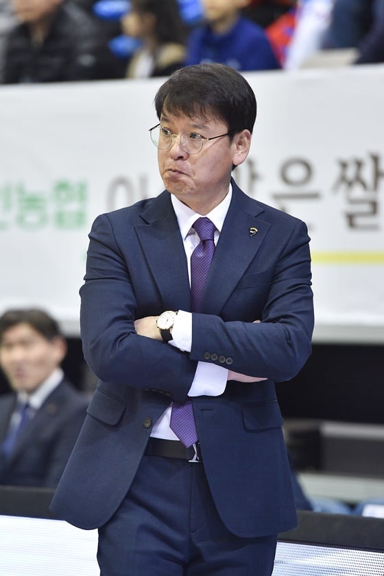 정상일 인천 신한은행 감독. / 사진=WKBL 제공