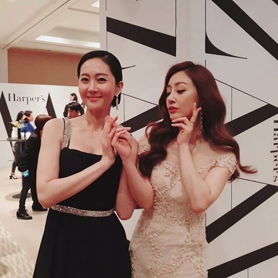 염정아, 오나라 /사진=오나라 인스타그램