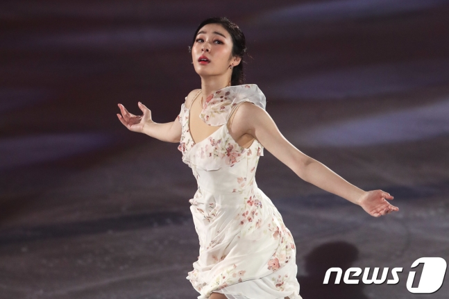 새 갈라곡을 들고 아이스쇼에 나서는 '피겨여왕' 김연아. /사진=뉴스1
