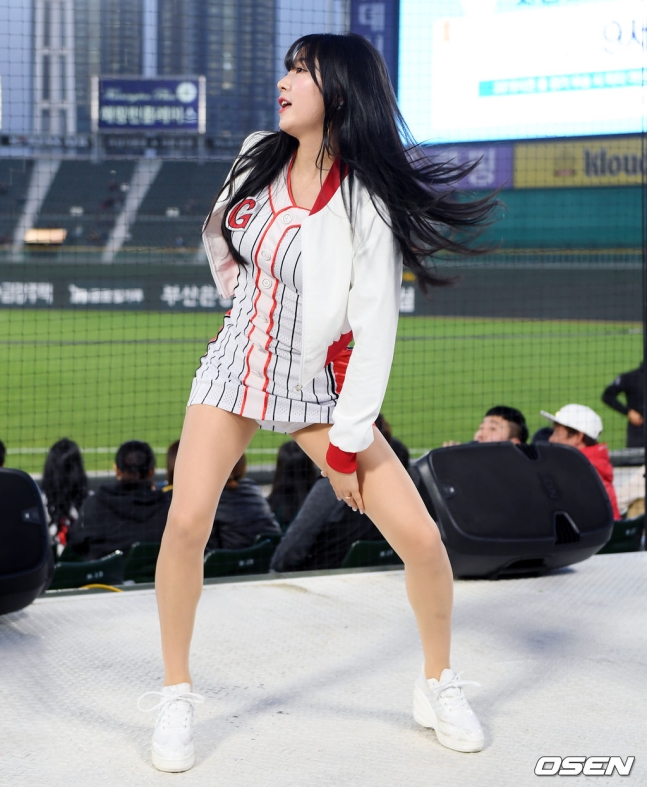 롯데 자이언츠 치어리더. /사진=OSEN