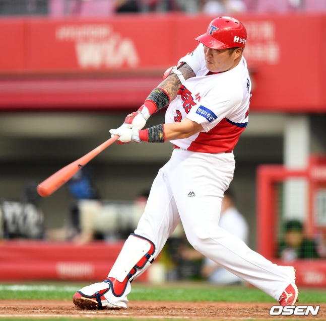 KIA 최형우.