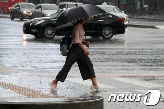 오늘(27일) 전국에 비가 내릴 전망이다./사진=뉴스1