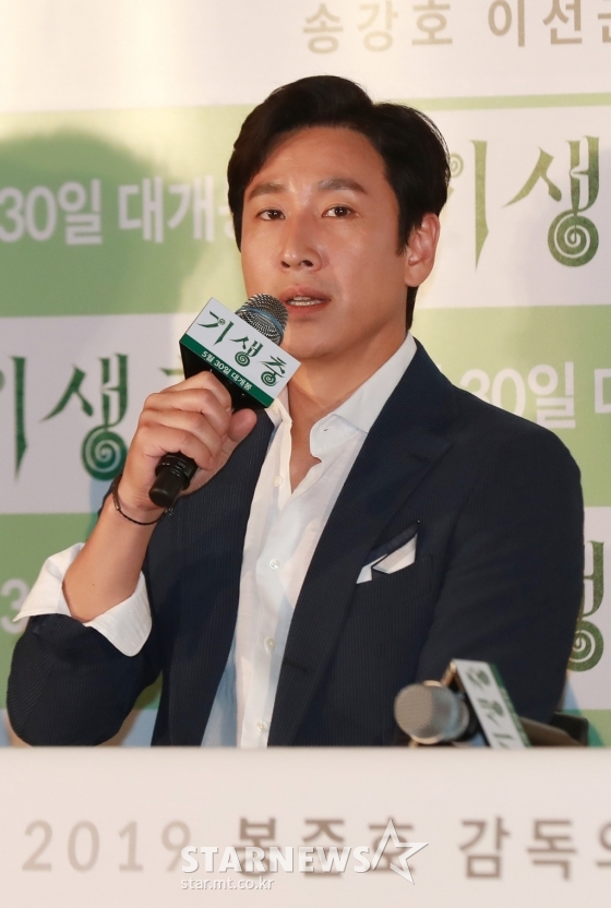 배우 이선균 /사진=이동훈 기자