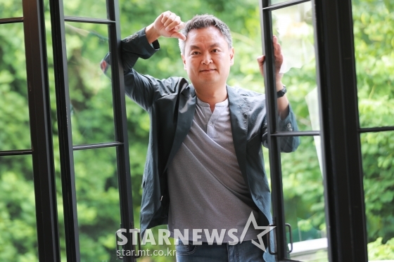 영화 '롱 리브 더 킹: 목포 영웅'의 강윤성 감독 /사진=이동훈 기자