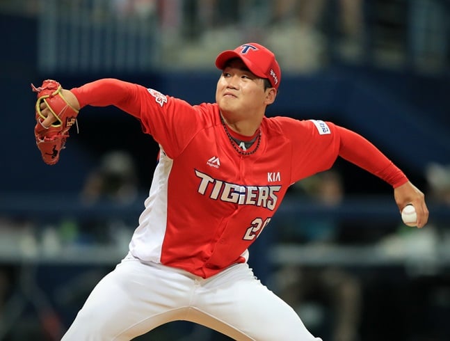 1군 복귀전에서 호투를 뽐내며 데뷔 첫 승을 신고한 KIA 타이거즈 김기훈. /사진=KIA 타이거즈 제공
