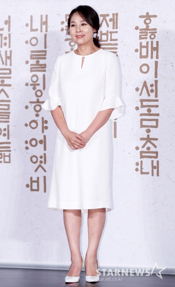 배우 전미선. / 사진=김휘선 기자