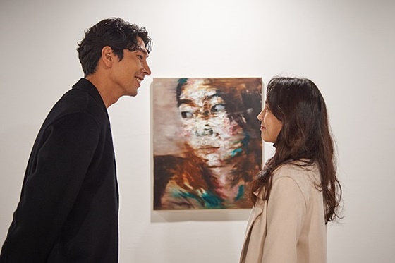 /사진=영화 '발광하는 현대사' 스틸컷