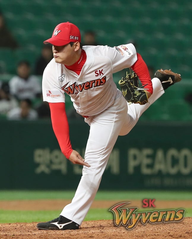 시즌 31세이브로 구단 신기록을 새로 쓴 SK 와이번스 하재훈. /사진=SK 와이번스 제공