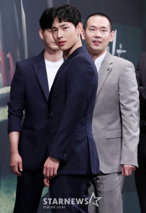  배우 임시완이 28일 오후 서울 강남구 임피리얼팰리스에서 진행된 OCN 드라마 '타인은 지옥이다' 제작발표회에 참석해 포즈를 취하고 있다. / 사진=김휘선 기자 hwijpg@