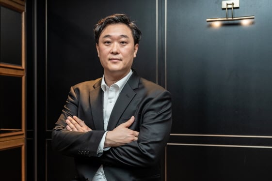 '힘을 내요, 미스터리' 이계벽 감독
