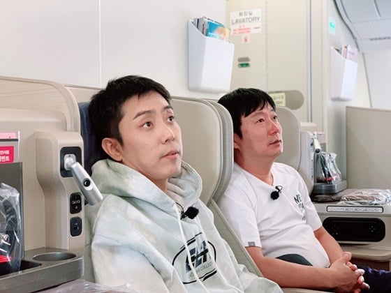 은지원(왼쪽)과 이수근./사진제공=tvN