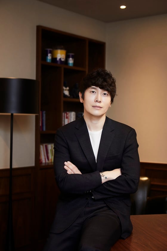 영화 '퍼펙트맨'을 연출한 용수 감독 /사진제공=쇼박스