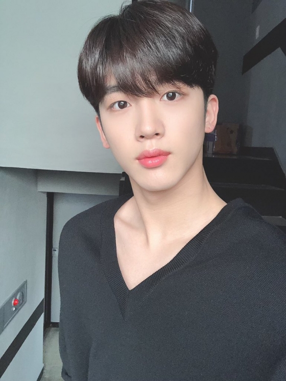 /사진=엑스원 멤버 공식 트위터