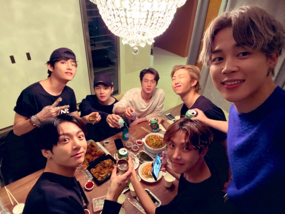 /사진=방탄소년단 공식 트위터