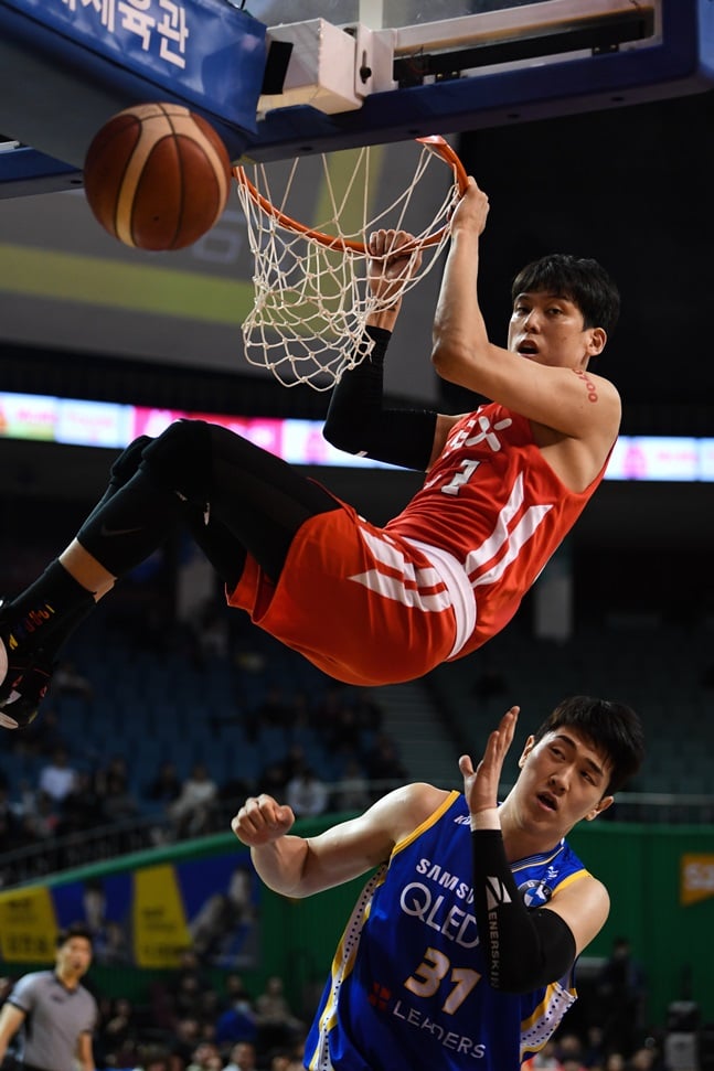 공수 활약하며 승리에 힘을 보탠 최준용. /사진=KBL 제공