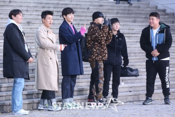 KBS 2TV '1박2일 시즌4'의 연정훈, 김종민, 김선호, 라비, 딘딘, 문세윤(사진 맨 왼쪽부터 오른쪽으로)/사진=강민석 인턴기자
