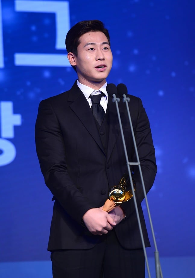 2019 KBO 시상식에서 도루상을 받은 KIA 타이거즈 박찬호. /사진=KIA 타이거즈 제공