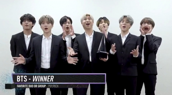 /사진=2019 AMAs 트위터 TOUR OF THE YEAR BTS(방탄소년단) 수상 소감